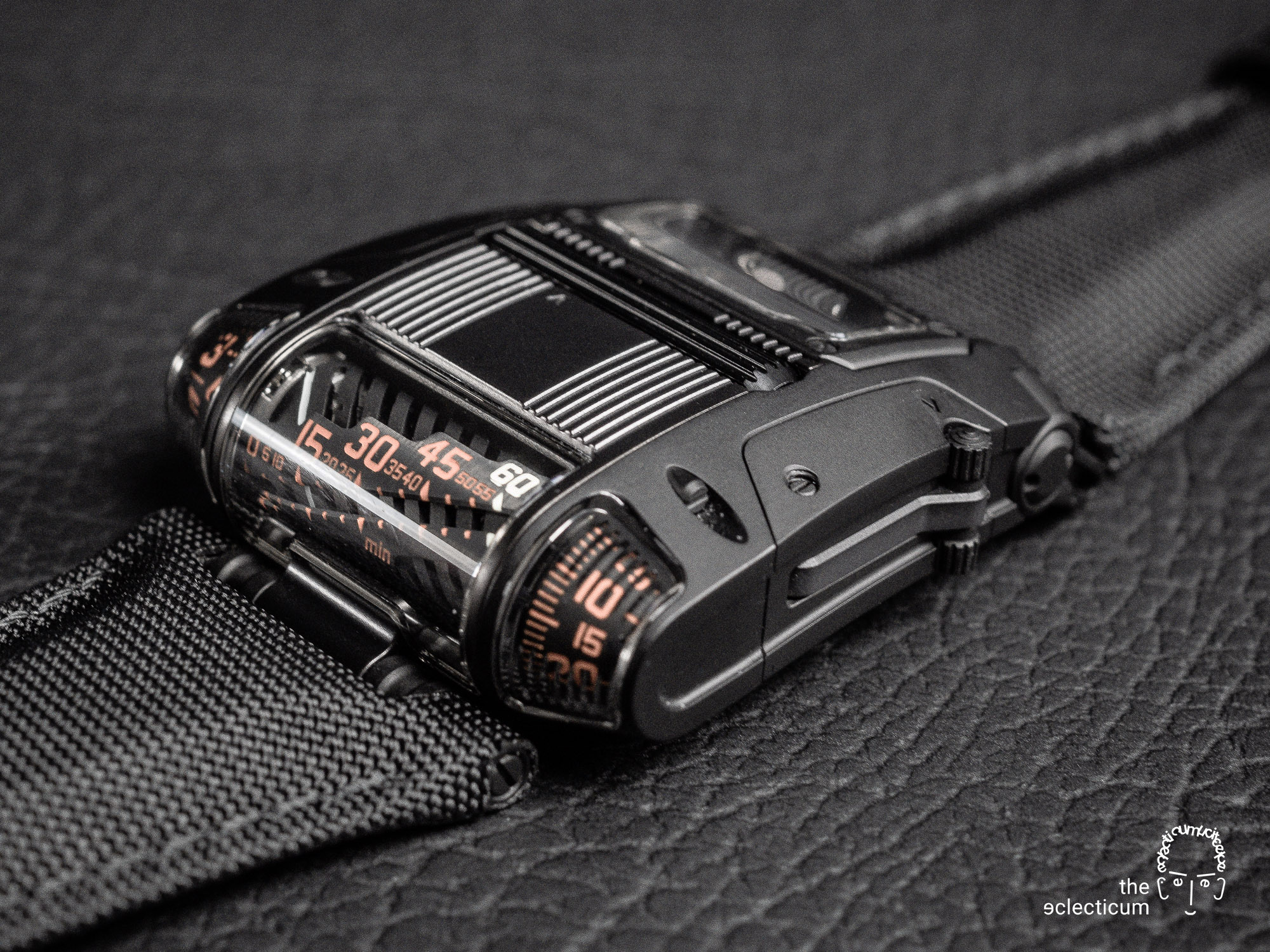 Urwerk UR-111C