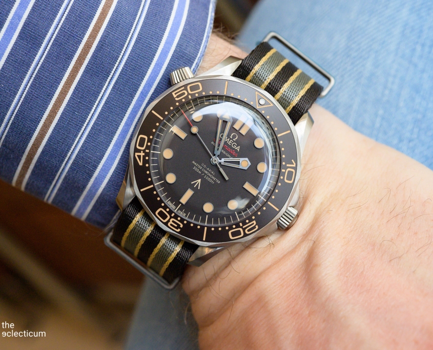 Omega Seamaster Diver 300M 007 James Bond No Time to Die Edition Titanium Grade 2 NAIAD LOCK-System METAS certified Co‑Axial Master Chronometer Calibre 8806 NATO strap military timepiece double-0 agents Bond-Factor NATO strap wristshot