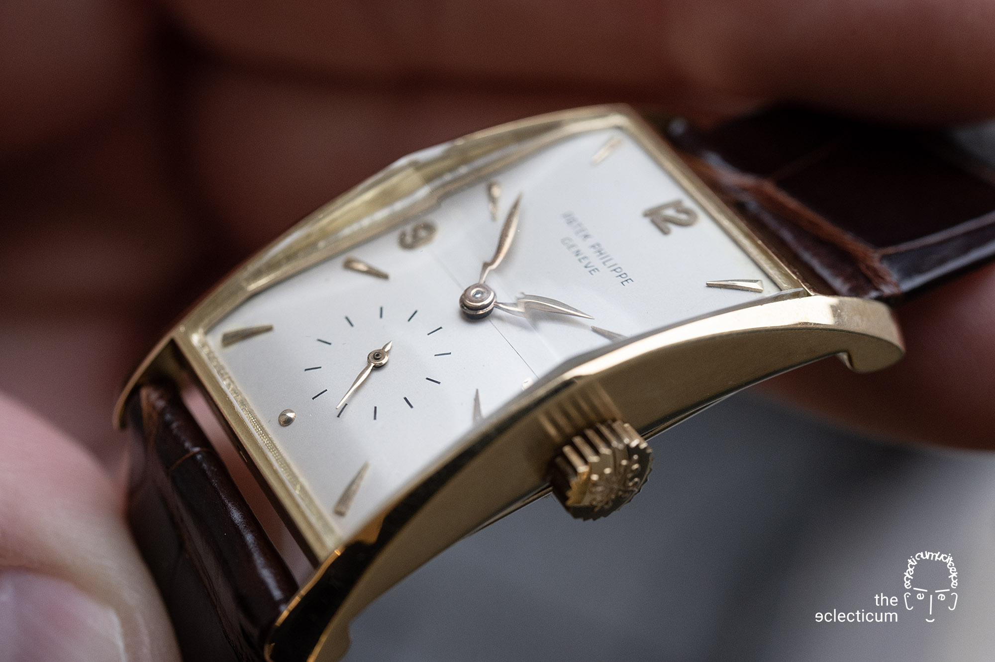 Patek Philippe Ref. 1593 'Hour Glass' Cal. 9-90