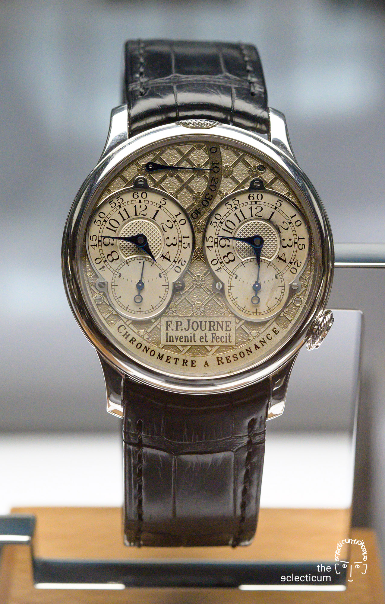 Francois-Paul Journe Chronomètre à Résonance Series 1 Regence dial