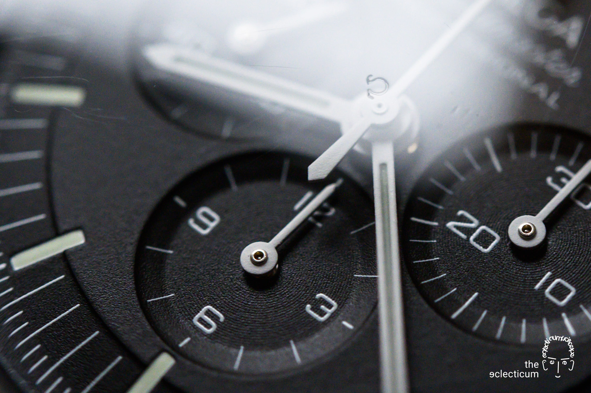 Omega Speedmaster Moonwatch Cal. 3861