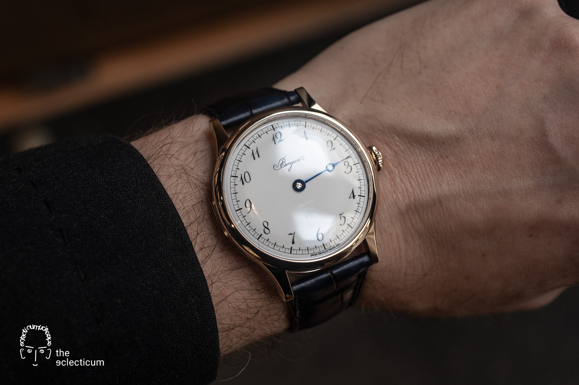 Breguet Souscription classique ref. 2025 grand feu enamel guilloche heat blued secret signature pantograph wristshot