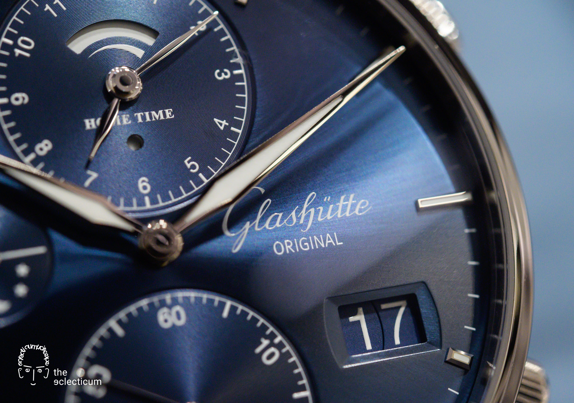 Glashütte Original Senator Cosmopolite Blue world time travel watch dial detail